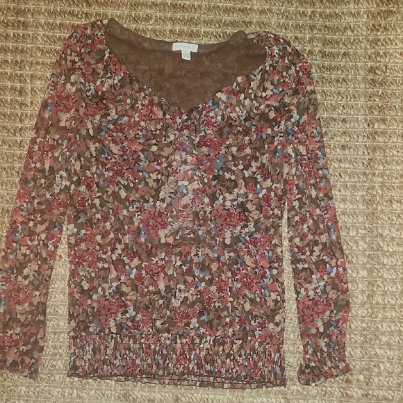 Vibrant Floral Patterned Top - Picture 1 of 6